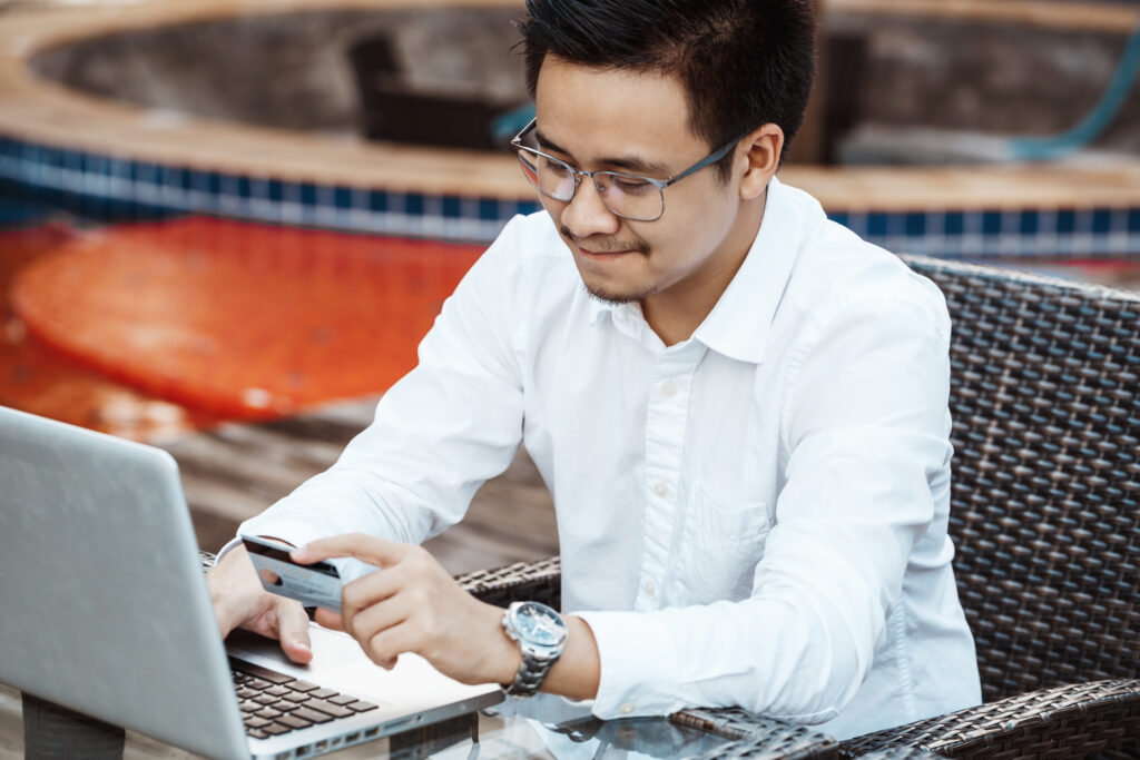 Sell digital products Indonesia — 5 steps to your first global sale as an Indonesian creator